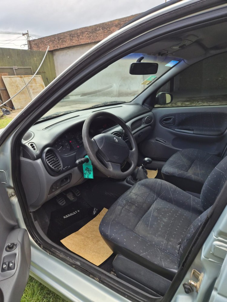 Renault Megane Tric  Expresion TD — foto 16
